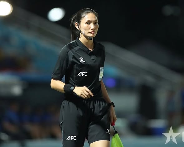 Tuyển nữ Việt Nam thua tức tưởi, CĐV các nước chỉ trích trọng tài và ban tổ chức