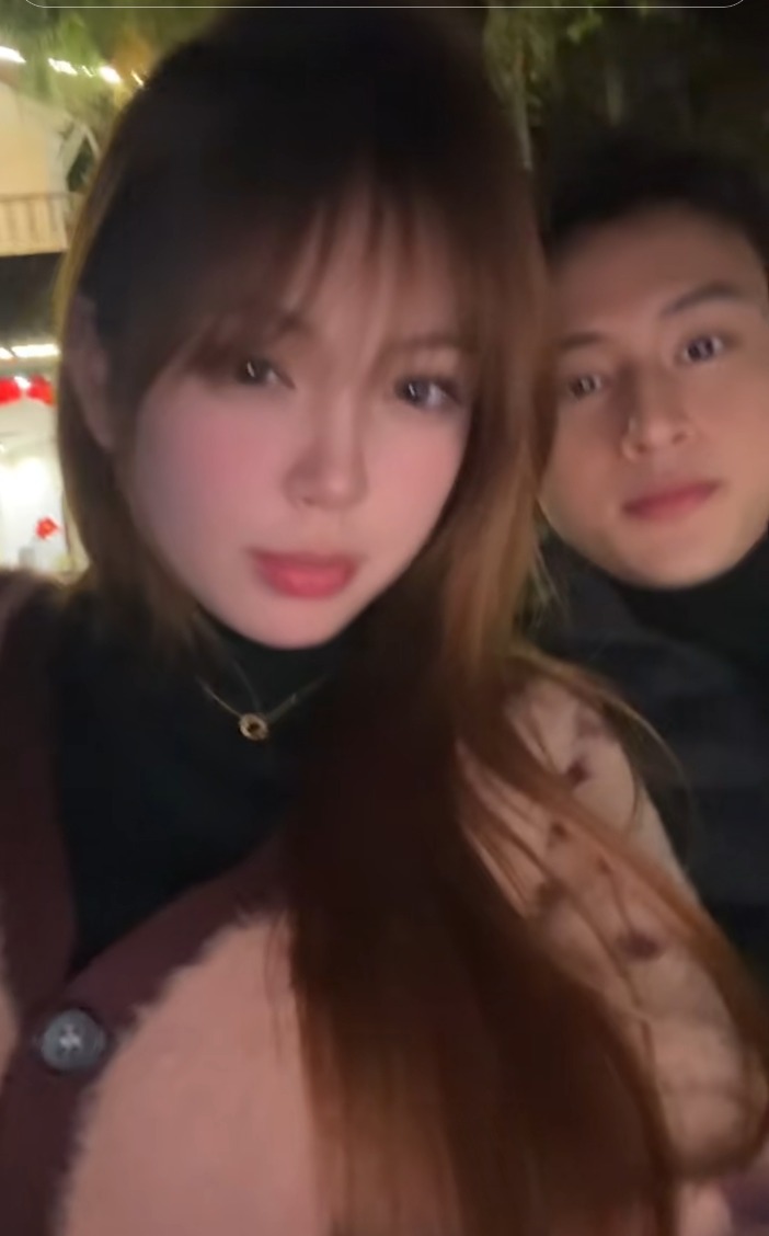 Bạn gái chàng cán bộ trẻ Bộ Ngoại giao gặp TNGT ở Nghệ An suy sụp khóc nghẹn: “Anh như một món quà mà ông trời đã ban tặng cho em, chỉ tiếc rằng ông trời lại lấy anh đi sớm quá